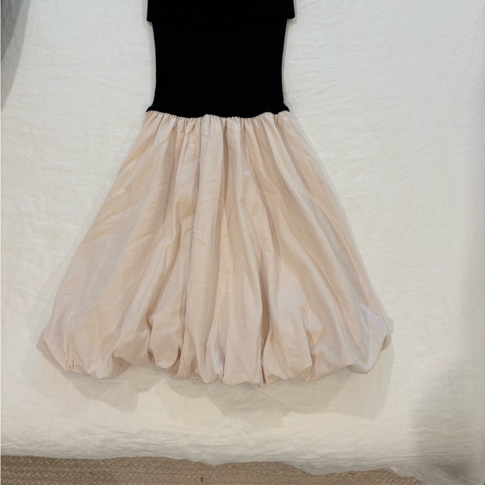 Black & Cream Bubble-Hem "Ronnie" Mini Dress NWT
